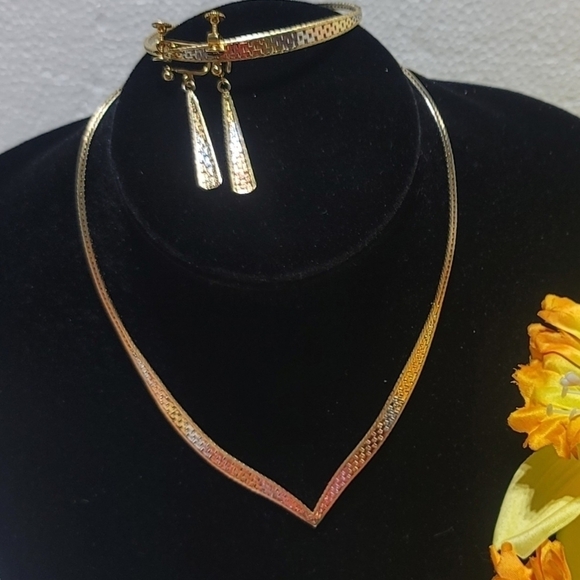 925 STERLING SILVER SET NECKLACE BRACELET AND EARRINGS. - Picture 1 of 10